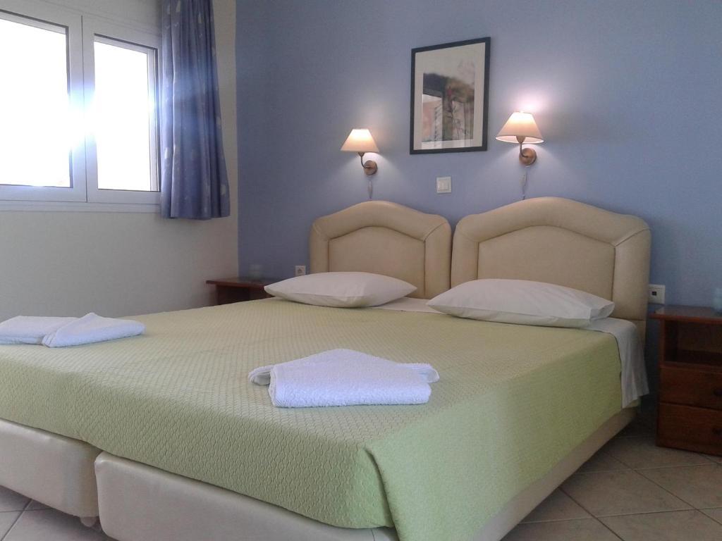 Γή Θεών Aparthotel Γύθειο Δωμάτιο φωτογραφία